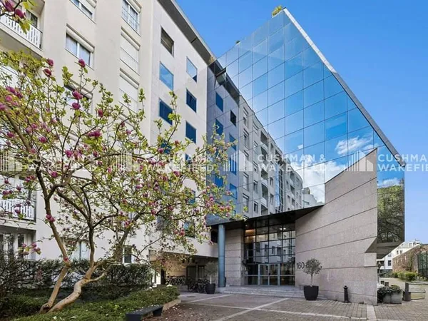 Bureaux 200 m²