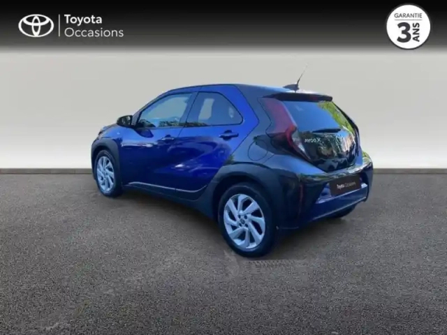 Toyota Aygo X 1.0 vvt-i 72ch design s-cvt — photo 2