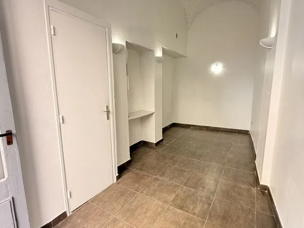 Local 13 m² Bastia