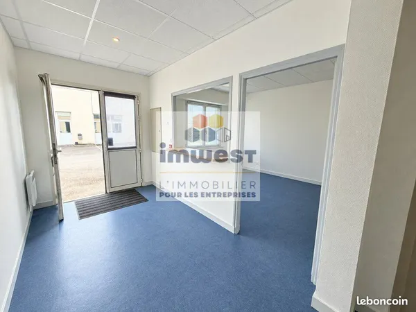 Bureaux 77 m² RENNES