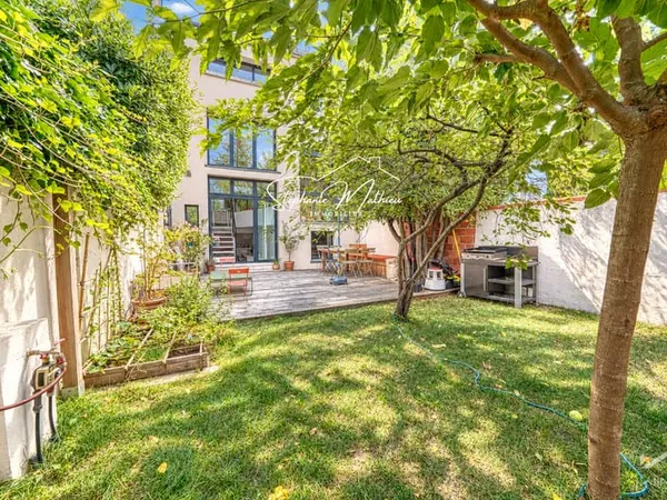 Maison 6 pièces 126 m²