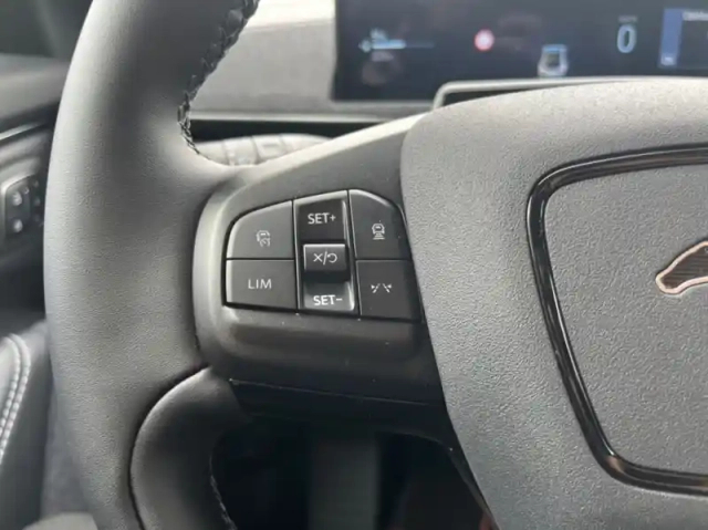 Ford Mustang 268ch standard range 73kwh propulsion — photo 17