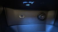 Peugeot 3008 1.5 BlueHDi 130ch S&S Allure Pack EAT8 — photo 30