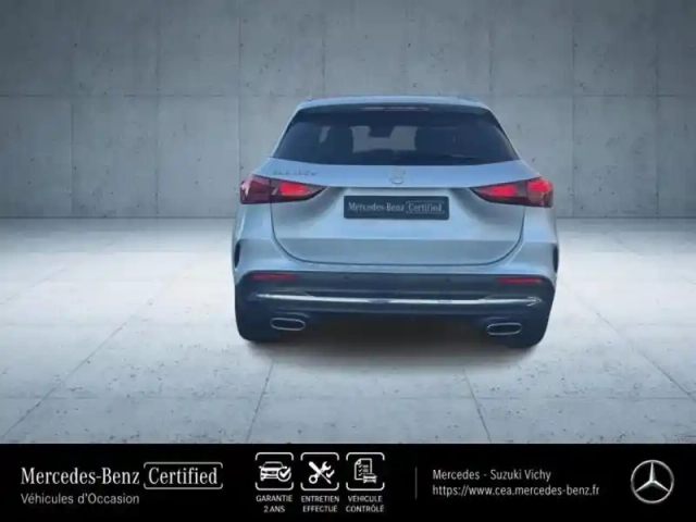 Mercedes Gla 180 d 116ch amg line 8g-dct — photo 4