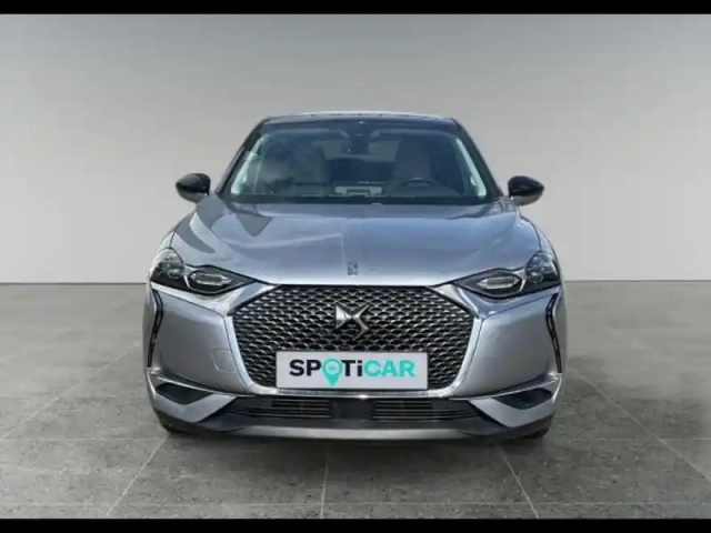 Ds Ds 3 crossback essence 130 grand chic automatique — photo 2