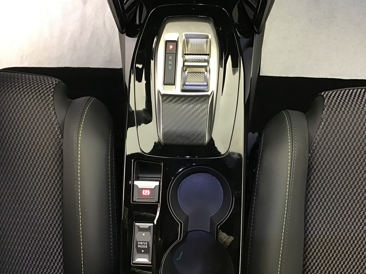 Peugeot 2008 — photo 22