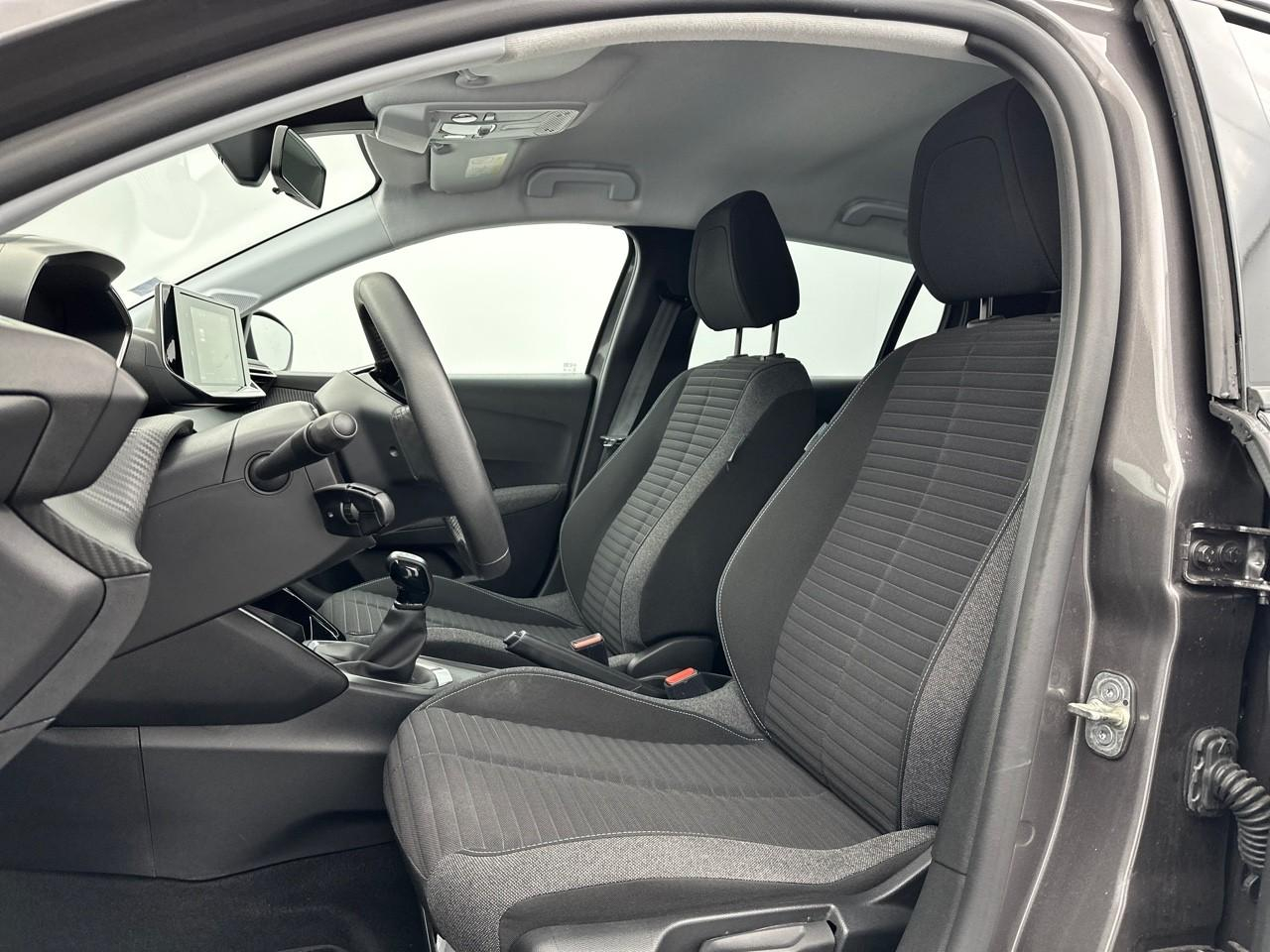 Peugeot 208 puretech 75 s&s bvm5 style — photo 9