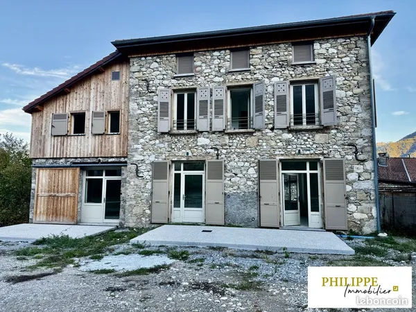 Duplex 3 pièces 69 m²