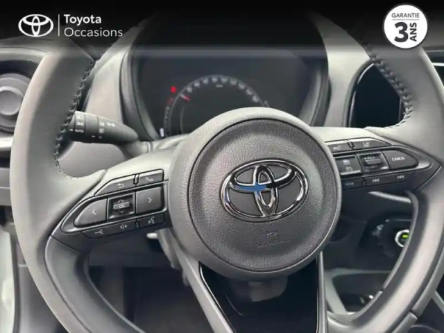Toyota Aygo X 1.0 vvt-i 72ch design zen radar s-cvt my24 — photo 13