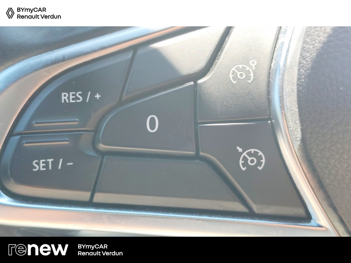 Renault Clio Blue dCi 115 — photo 17