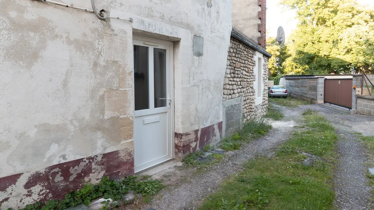Photo 2