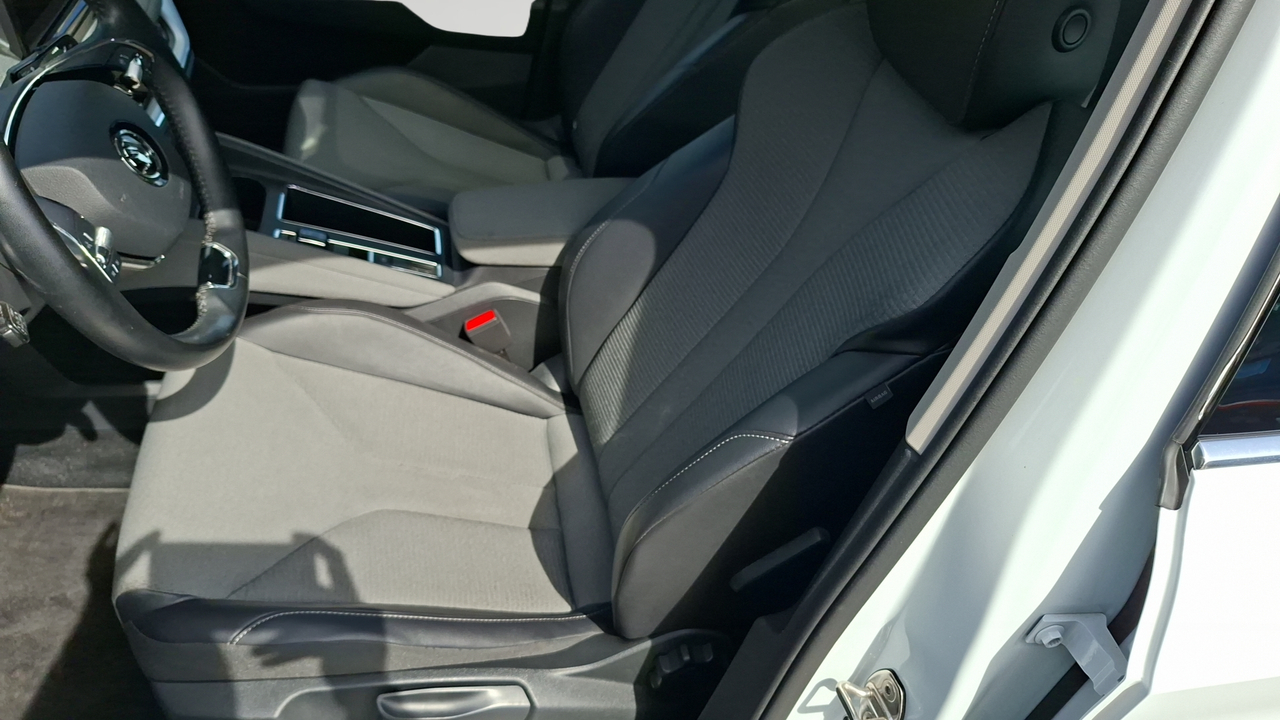 Skoda Enyaq Coupé iV 80 — photo 18