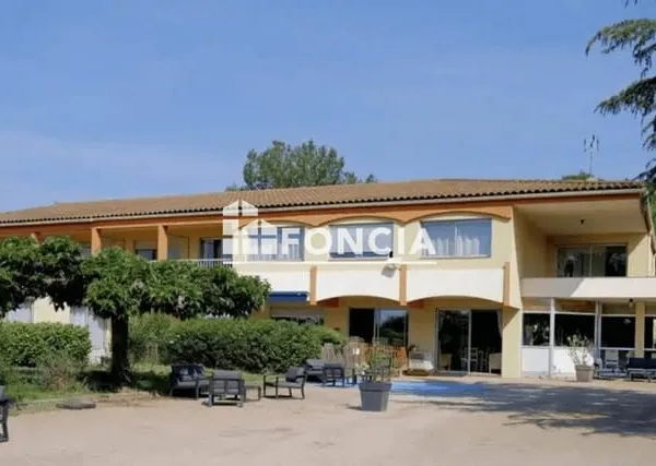 BAISSE DE PRIX ! COUP DE CŒUR INVESTISSEUR - EHPAD MONTAUROUX VAR - RENTABILITÉ 5 % NET D IMPOTS - I
