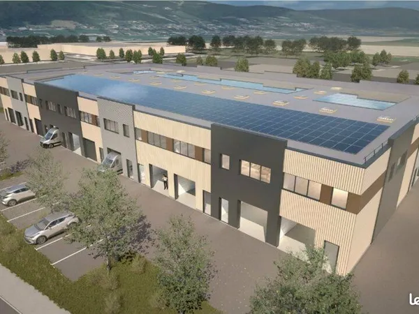 LOCAL D'ACTIVITE 144 m² LE GRAND LEMPS