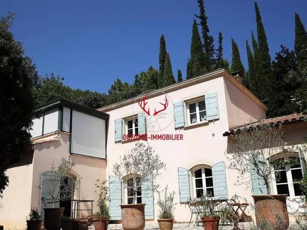 Maison 6 pièces 174 m²
