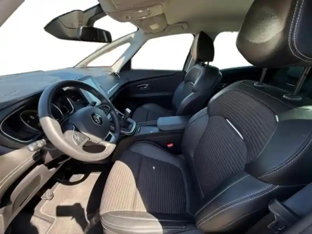 Renault Scenic 1.6 dci 130ch energy intens — photo 9