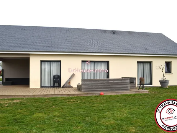 A vendre à BERNAY superbe maison récente