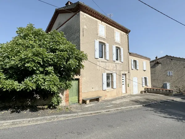 Grande Maison rénovée 175 m2 à Dourgne