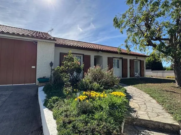 Maison de plain-pied 4 pièces 94 m²