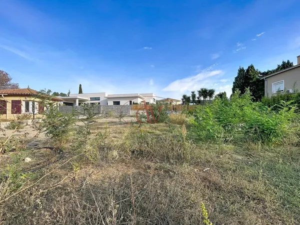 TERRAIN A BATIR - SAINT NAZAIRE (66) - 700m2