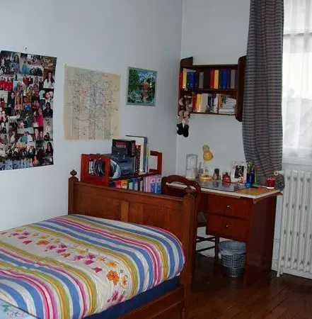 Loue chambre 15m² dans foyer