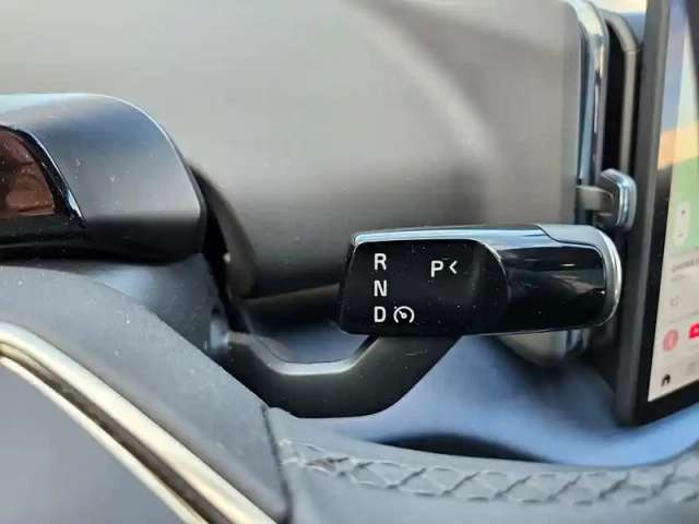 Volvo Ex30 single extended range 272 ch 1edt — photo 16