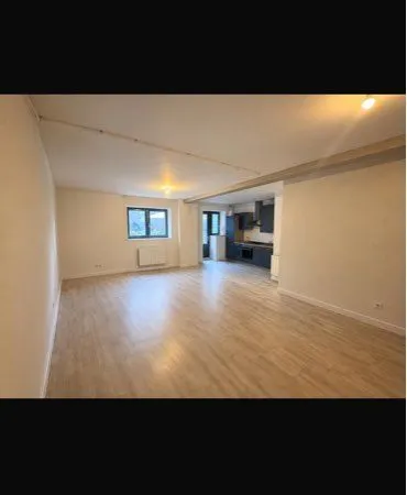 Grand studio renové audun le Tiche