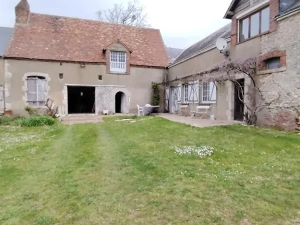 Maison 11 pièces 260 m²