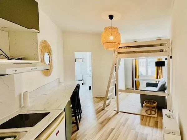 Studio meublé - 23 m3 - Saint Genès