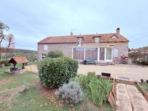 Maison 6 pièces 192 m²