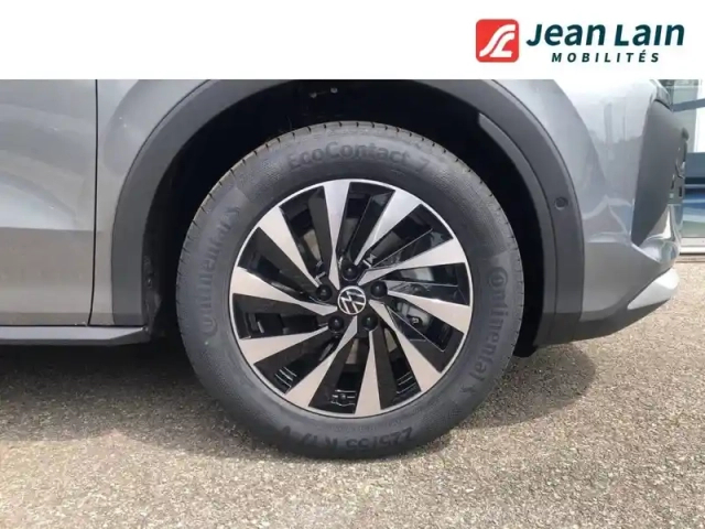 Volkswagen T-Roc 1.5 etsi evo2 hybrid 116 ch dsg7 — photo 9