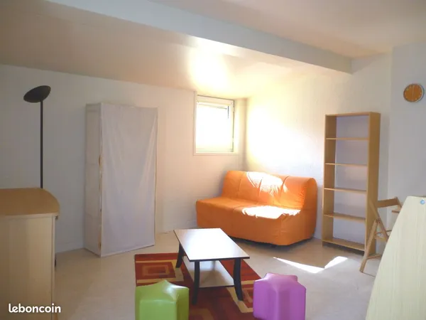 Studio F1 meublé , 32m² , hyper centre Clermont Ferrand