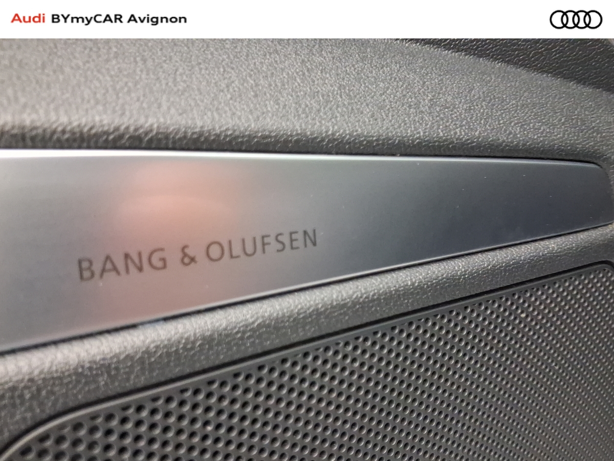 Audi A3 Sportback 45 TFSIe 245 S tronic 6 — photo 37