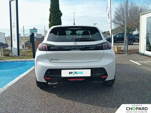 Peugeot 208 electrique 50 kwh 136ch — photo 61