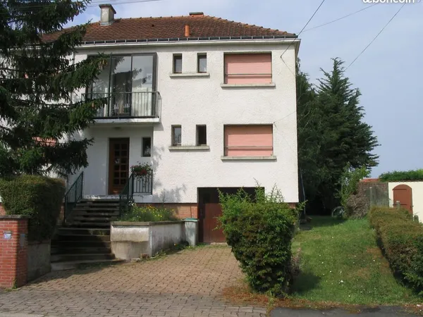 Appartement T1bis 38 m3 proche gare Clisson