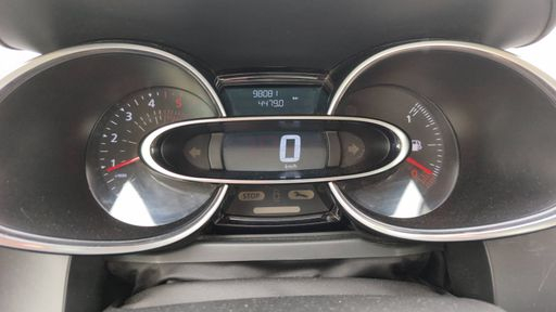 Renault Clio 1.5 dCi 90 - Intens – 2019 – 98082 km – Diesel – Boîte Manuelle — photo 15