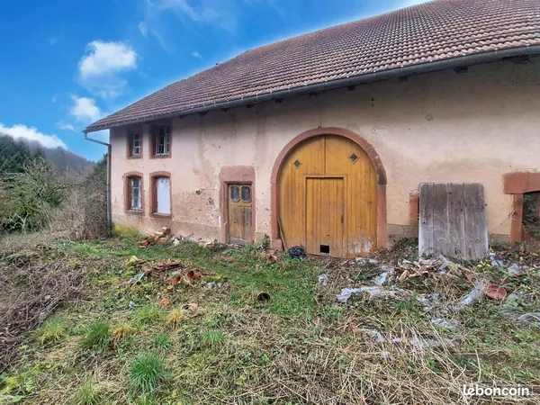 Maison 1 pièce 300 m²
