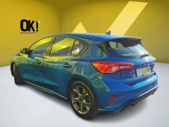 Ford Focus st-line 2.0 ecoblue 150 ch — photo 2