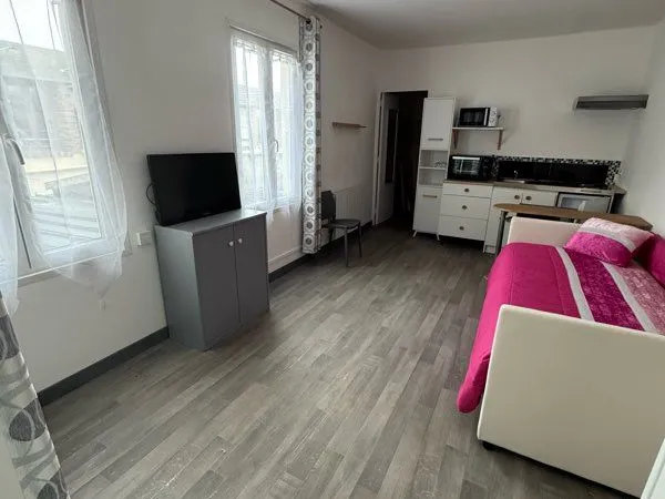 Studio meublé à louer