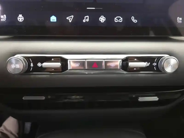Mg Mgs5 ev 49kwh - 125 kw 2wd — photo 17