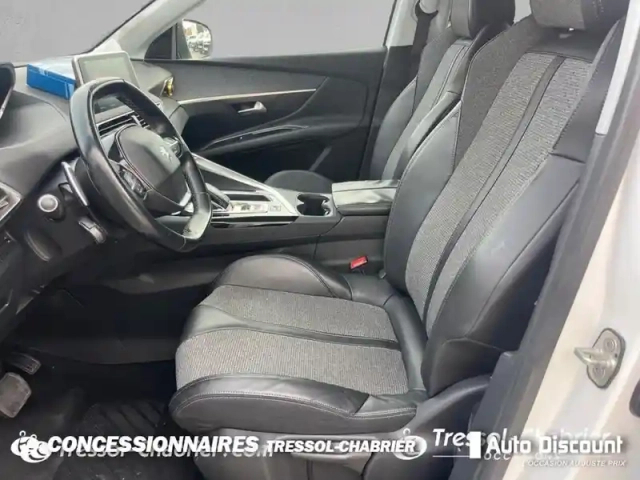 Peugeot 3008 1.2 puretech 130ch s&amp;s eat6 allure — photo 9
