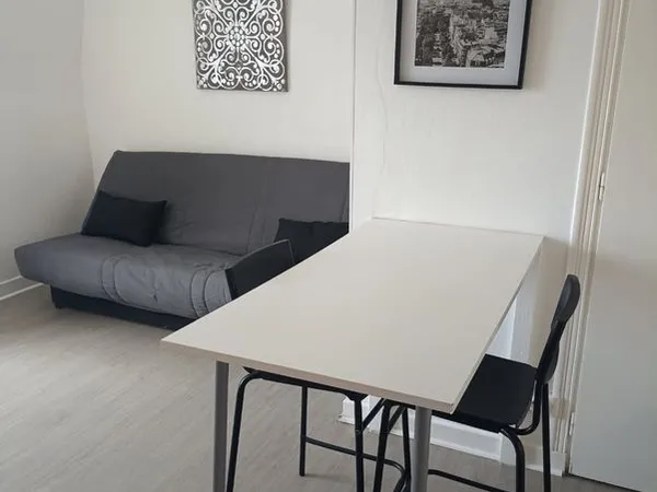 Studio meublé tout compris