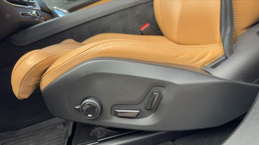 Volvo XC60 2.0 T6 340 AWD BVA - Inscription Luxe – 2021 – 92000 km – Hybride rechargeable – Boîte Automatique — photo 18