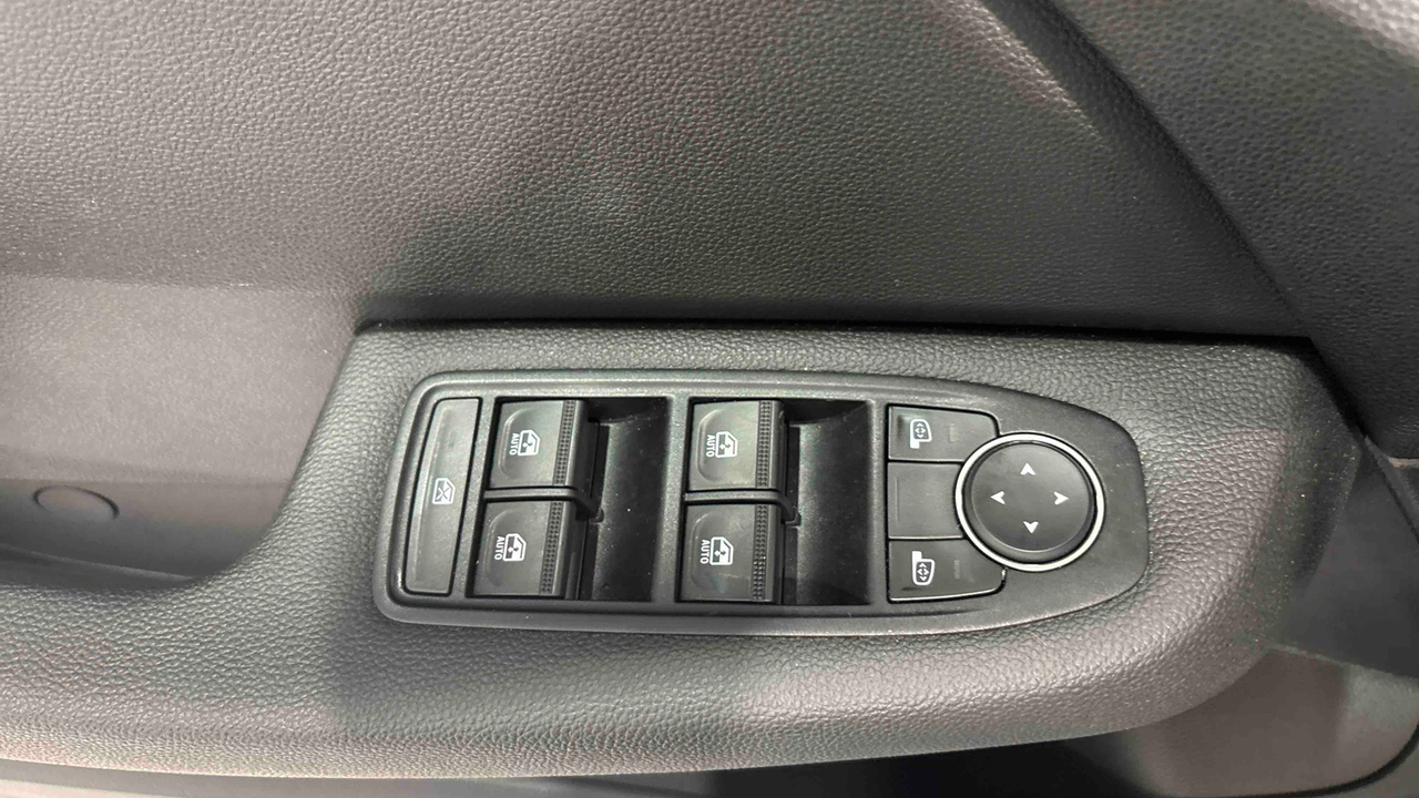 Renault Clio Blue dCi 100 ch GSR2 — photo 21