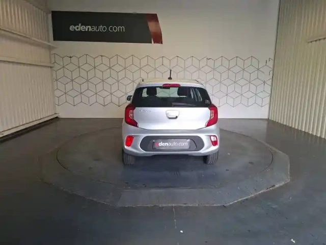 Kia Picanto 1.0 dpi 67ch bvm5 — photo 4