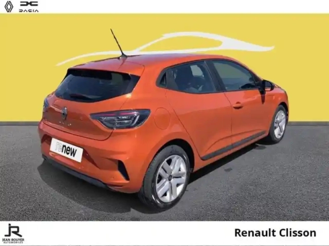 Renault Clio tce 90ch evolution — photo 12