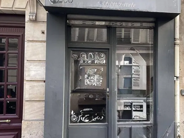Boutique 32 m²