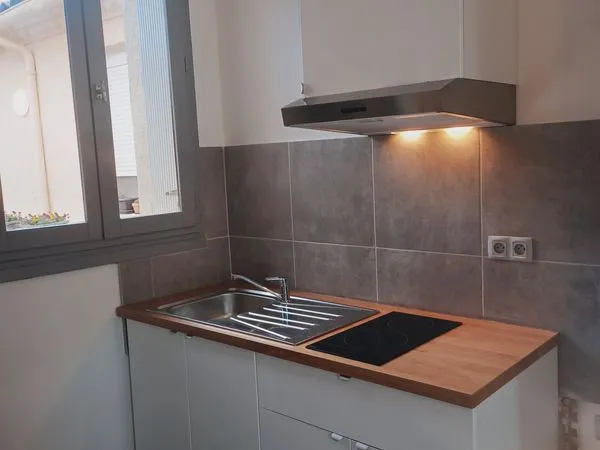 Coeur de ville de Nîmes- 2 pièces lumineux de 28m²