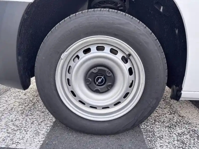 Opel Combo cargo m 650 kg bluehdi 100 s&amp;s bvm6 — photo 53
