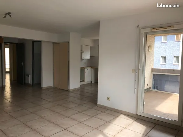 Vend appartement F3 PERPIGNAN avec garage